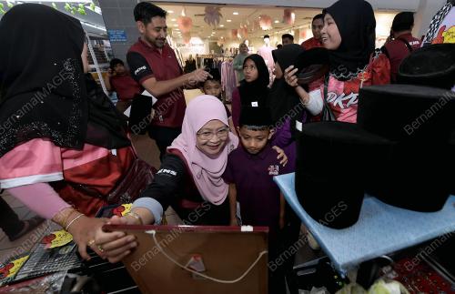 PROGRAM SHOPPING RAYA RAMADAN KASIH PKNS
