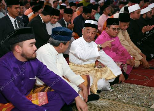 SG03_09082019_AGONG_SOLAT_BN201908067277