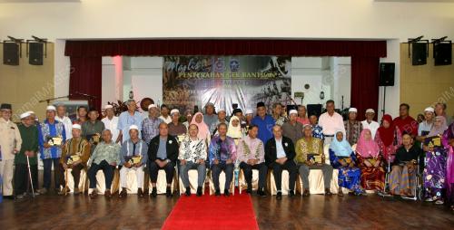SG03_10032012_SERAH_BANTUAN