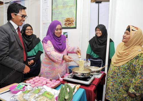SG03_10052016_UITM_IFATIIC
