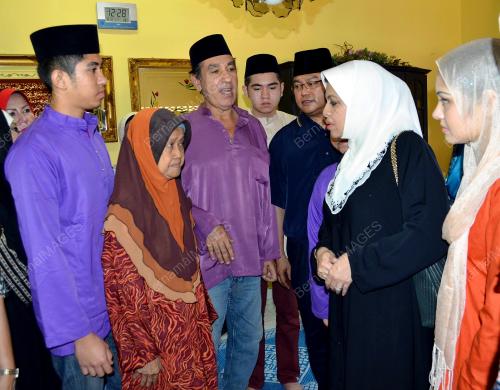 SG03_10082013_TAHLIL_WANITA