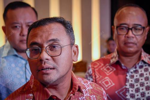 DATUK SERI AMIRUDIN SHARI