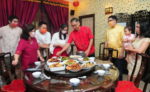 TINJAUAN MAKAN BESAR DALAM NORMA BARU SEMPENA TAHUN BARU CINA