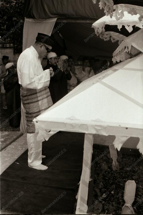 SULTAN SALAHUDDIN ABDUL AZIZ SHAH