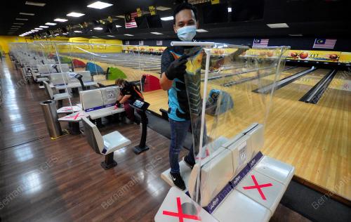 PUSAT BOLING MELAKUKAN PEMBERSIHAN SEBELUM MULA OPERASI
