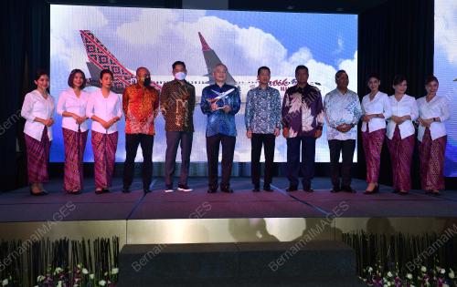 DATUK SERI IR DR WEE KA SIONG