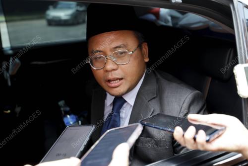 DATUK SERI AMIRUDIN SHARI