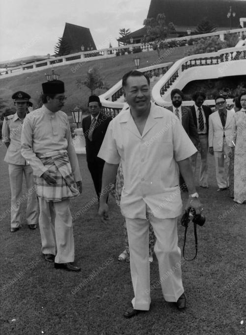 SULTAN SALAHUDDIN ABDUL AZIZ SHAH