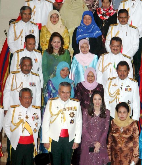 NAZRIN SHAH