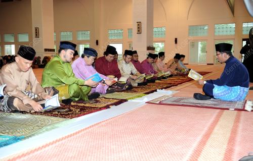SG03_14072014_SULTAN_PUASA