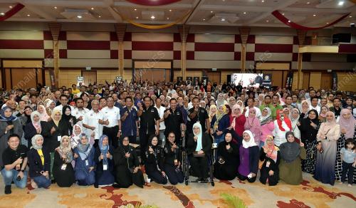 DATUK CHE MURAD SAYANG RAMJAN