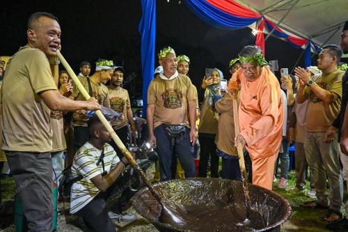 DATUK SERI MOMAMMAD SABU
