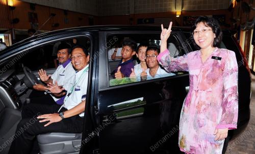 SG03_15052012_SUMBANGAN_KERETA