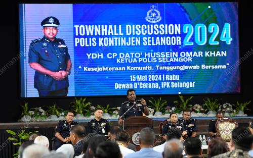 DATUK HUSSEIN OMAR KHAN