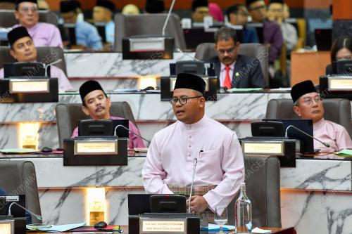 DATUK SERI AMIRUDIN SHARI