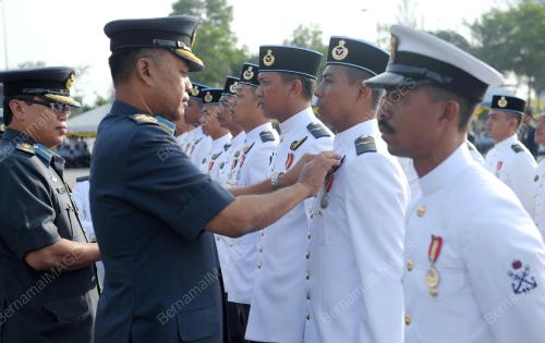 TAN SRI RODZALI DAUD