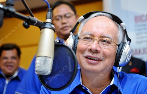 SG03_17012013_PM_RADIO_BN
