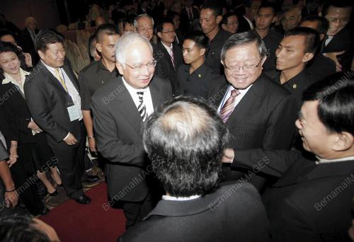MOHD NAJIB TUN ABDUL RAZAK