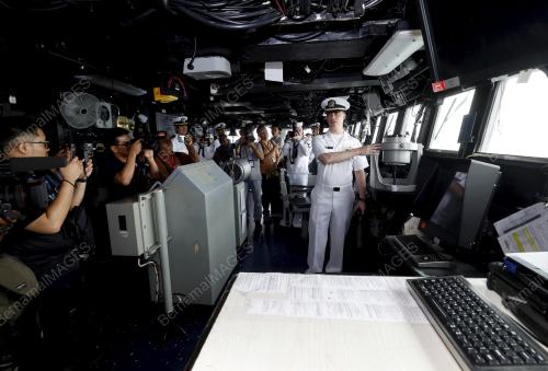 USS BLUE RIDGE (LCC19)