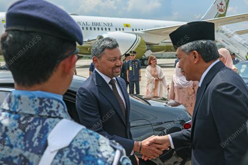 PUTERA MAHKOTA BRUNEI