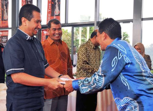 TUANKU MIZAN ZAINAL ABIDIN