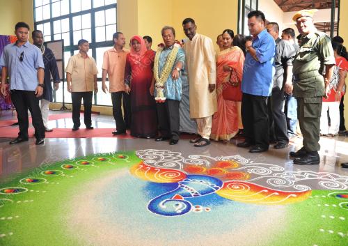 SG03_17112013_DEEPAVALI