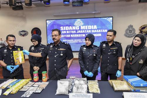 SG03_17112017_DADAH_BN201711161618
