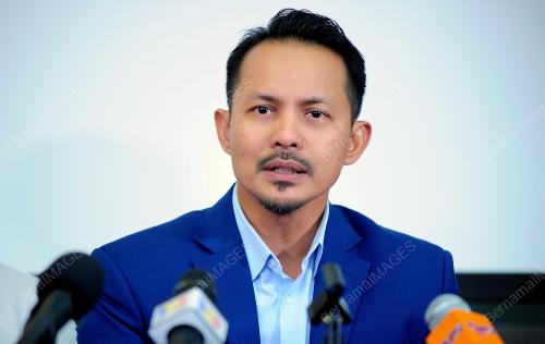 ADI FAIZAL AHMAD TARMIZI