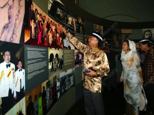 TUNKU NAQUIYUDDIN