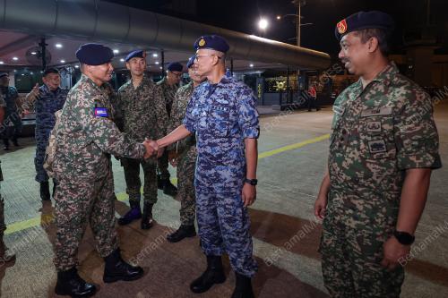 DATUK MOHAMED FAUZI KHAMIS