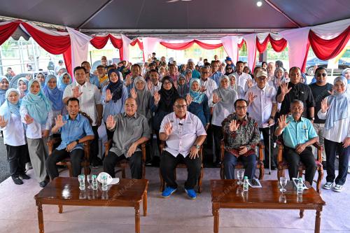 DATUK ABD SHUKOR MAHMOOD
