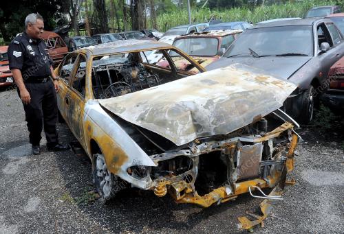 SG03_18092012_TERBAKAR