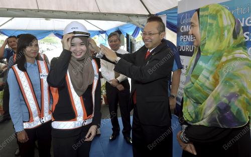 SG03_18092015_CMCE