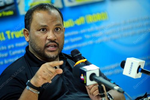 MAJLIS PENYERAHAN KOTAQ INFAQ WARGA KDEB WASTE MANAGEMENT