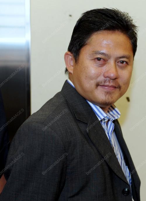 SG03_20032012_DIBAWA_POLIS