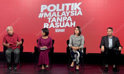 DATUK HUSSAMUDDIN YAACUB