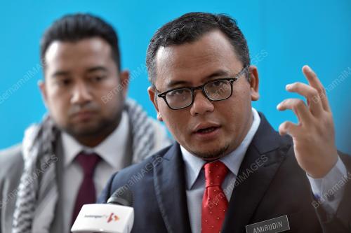 DATUK SERI AMIRUDIN SHARI
