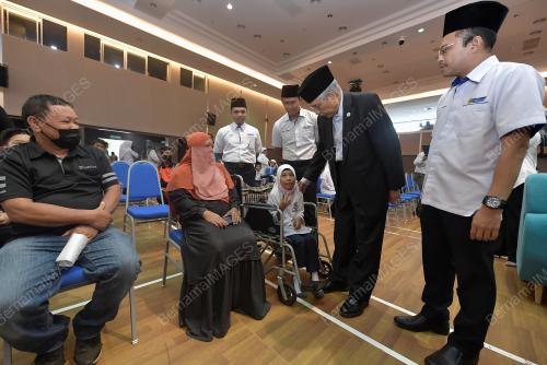 TAN SRI ABDUL AZIZ MOHD YUSOF