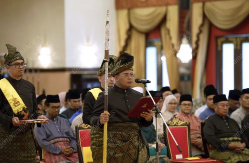 DATUK SERI AMIRUDIN SHARI