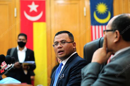 DATUK SERI AMIRUDIN SHARI