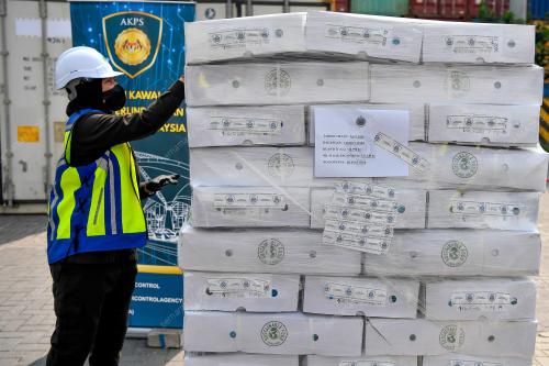 RAMPASAN DAGING BABI SEJUK BEKU RM1 JUTA