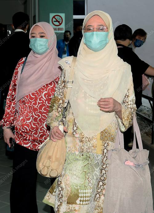 MAHKAMAH TINGGI