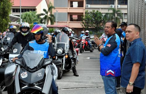 DATUK SERI ABDUL RAHMAN MOHAMAD