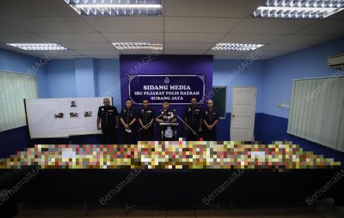ACP WAN AZLAN WAN MAMAT