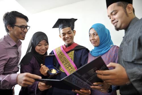 SG03_22112014_KONVOKESYEN