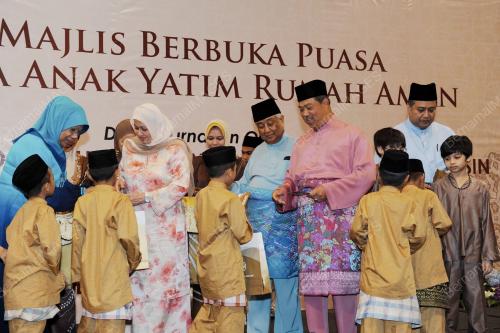 MUHYIDDIN YASSIN