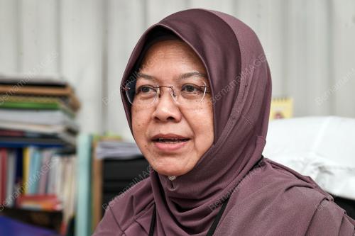 DR KHAIRIAH BADRI