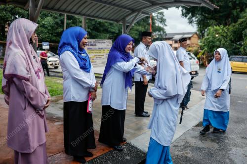 PEPERIKSAAN SIJIL PELAJARAN MALAYSIA (SPM)