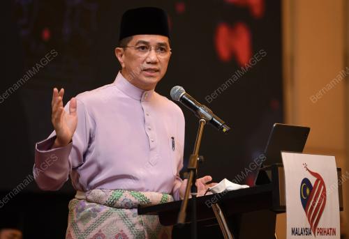 DATUK SERI MOHAMED AZMIN ALI