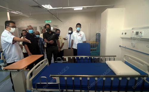 MAJLIS PENYERAHAN HOSPITAL TANJONG KARANG
